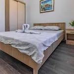 בית נופש Pet Friendly Home In Pula פולה
