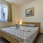 Pet Friendly Home In Pula פולה